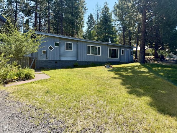 433 Potter Street, Crescent, OR 97733