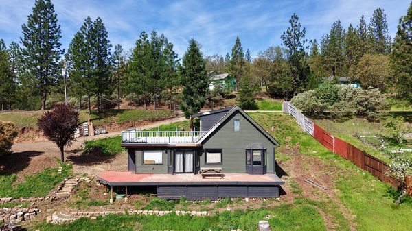 255 Shipley Terrace, Prospect, OR 97536