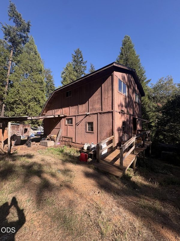 5240 Coyote Creek Road, Wolf Creek, OR 97497