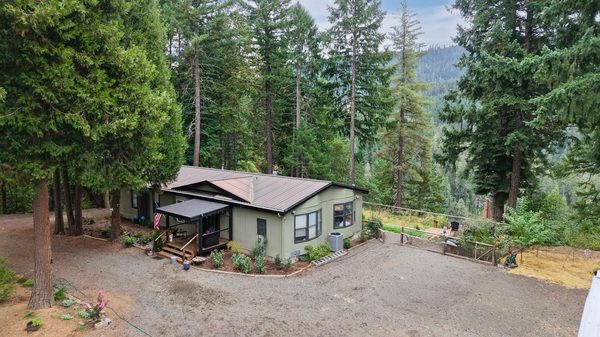 1771 Mill Creek Drive, Prospect, OR 97536